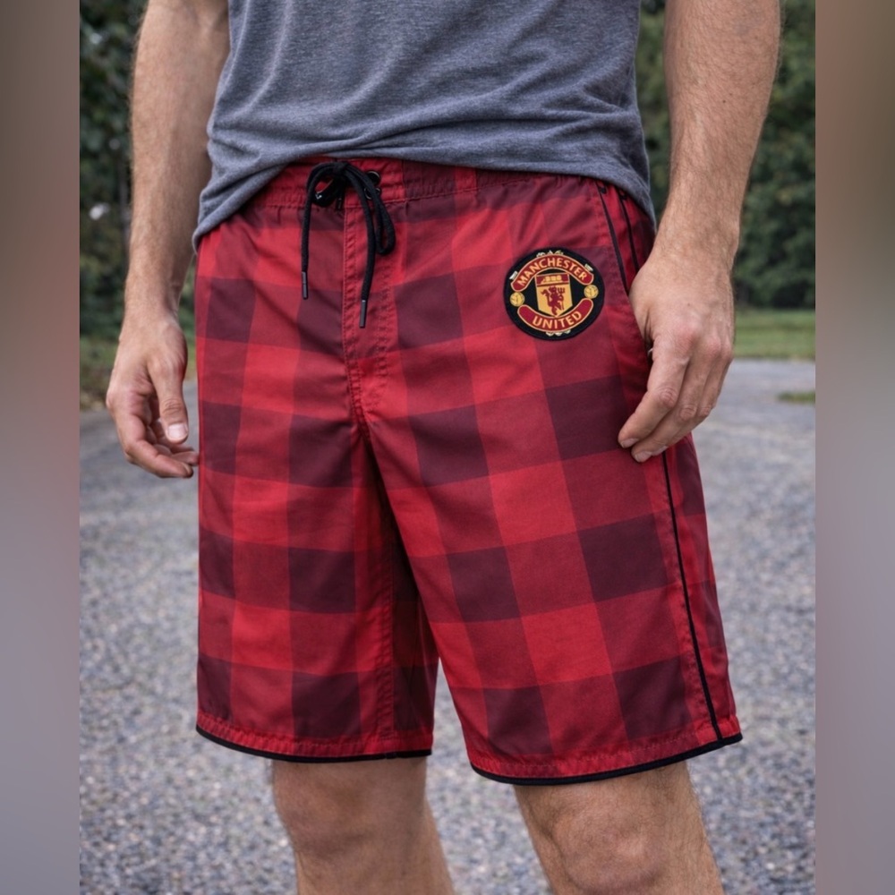 Manchester United Board Short/Swimmers Red Black w/Pocket and Logo Men's Size 36